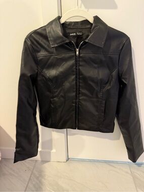 SHEIN Black Faux Leather Zip-Up Cropped Jacket